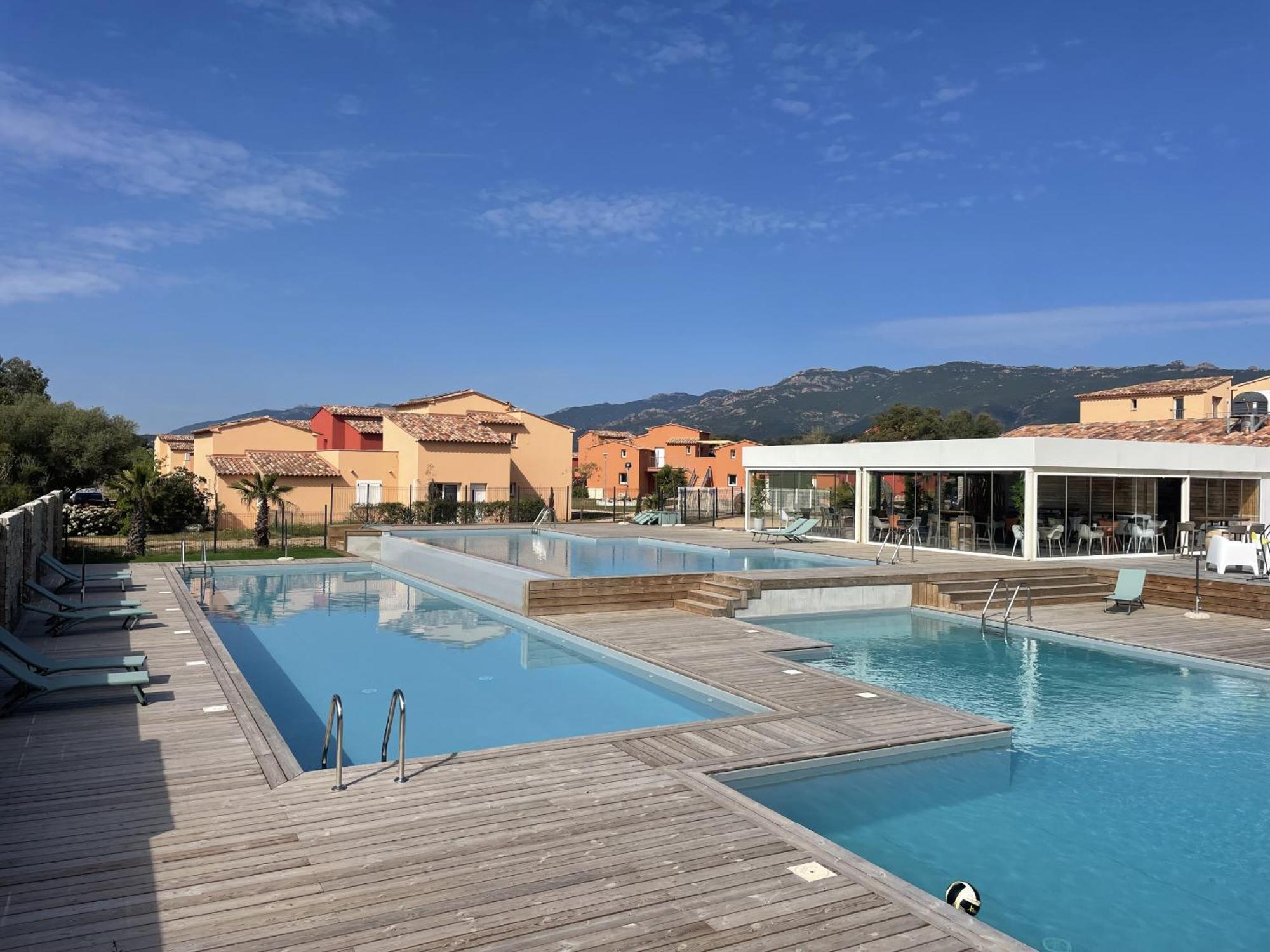 Residence Hoteliere Les Hameaux De Saint Cyprien 25 M2 Lecci Eksteriør billede