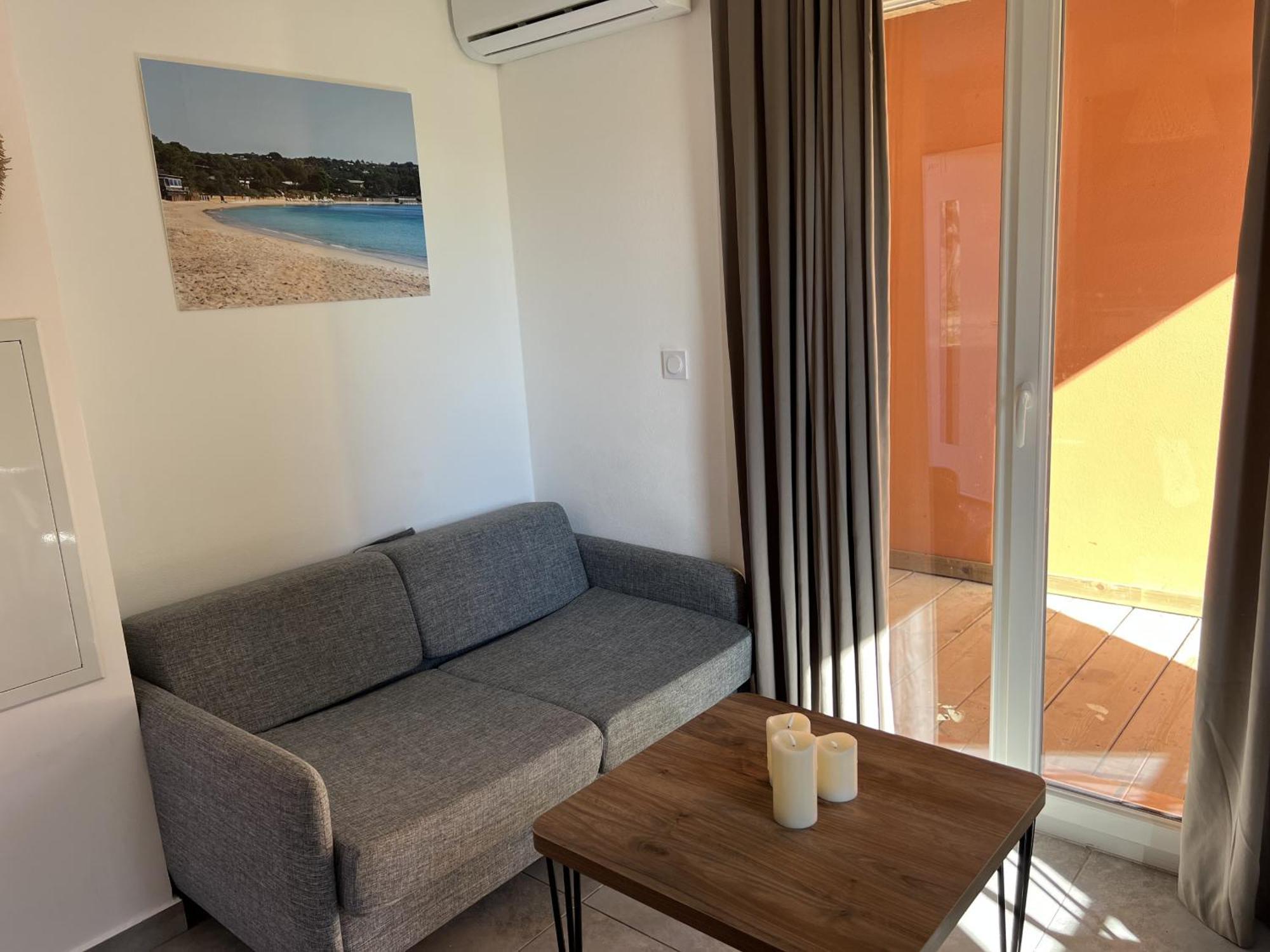 Residence Hoteliere Les Hameaux De Saint Cyprien 25 M2 Lecci Eksteriør billede