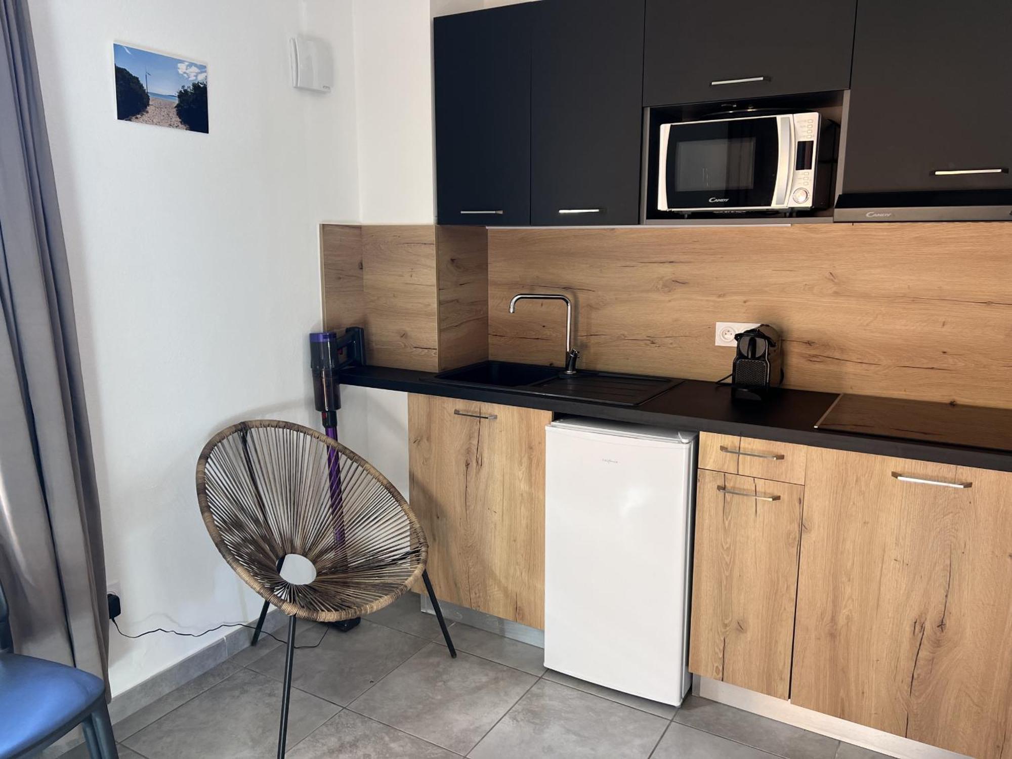 Residence Hoteliere Les Hameaux De Saint Cyprien 25 M2 Lecci Eksteriør billede