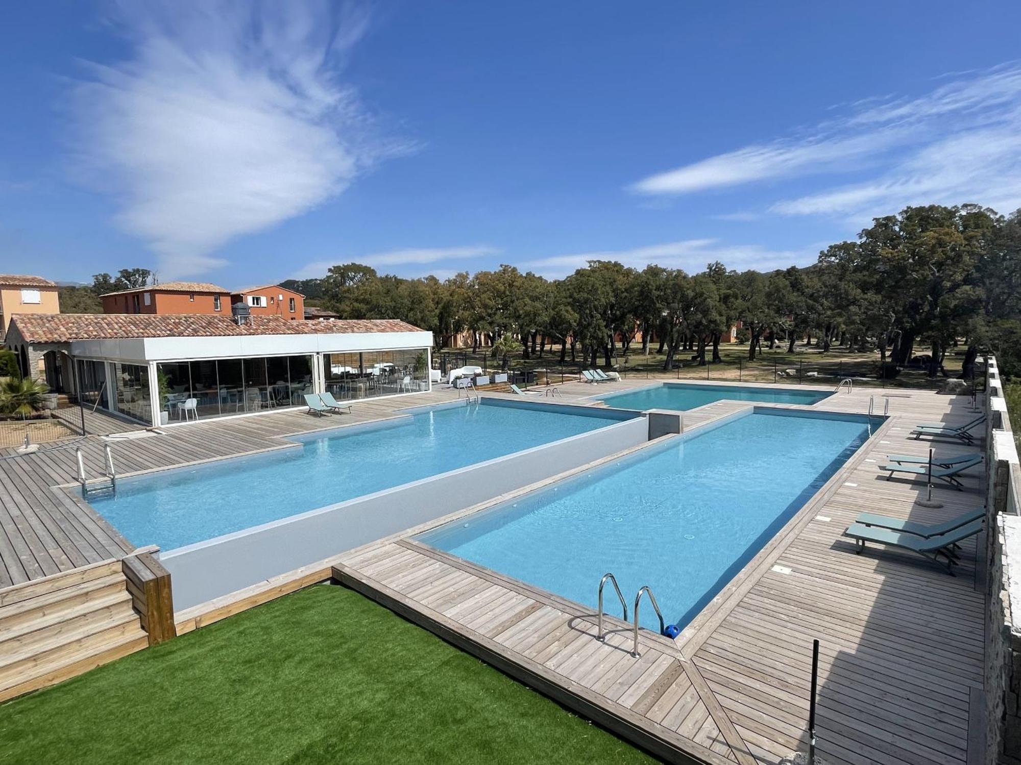 Residence Hoteliere Les Hameaux De Saint Cyprien 25 M2 Lecci Eksteriør billede