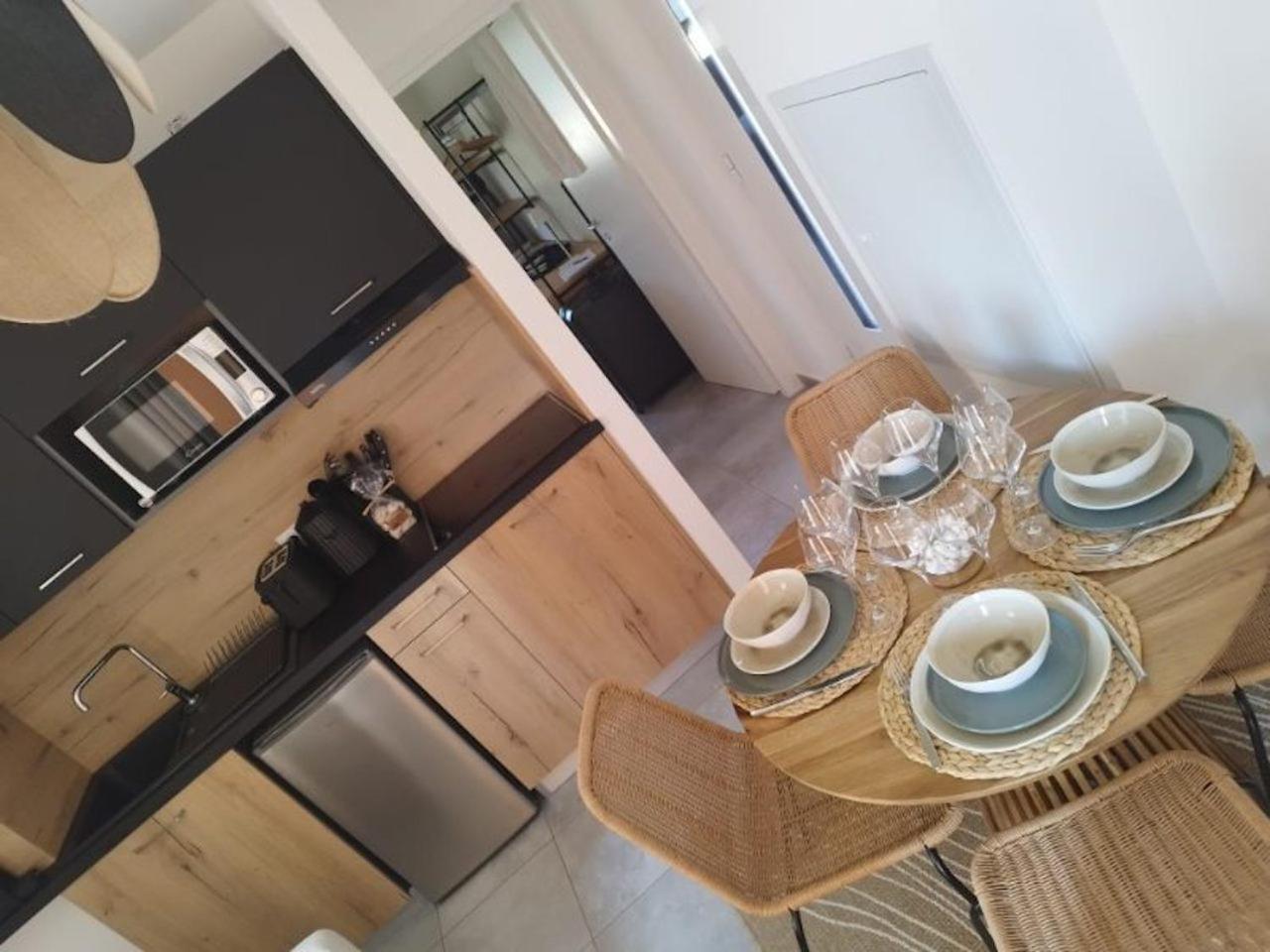 Residence Hoteliere Les Hameaux De Saint Cyprien 25 M2 Lecci Eksteriør billede