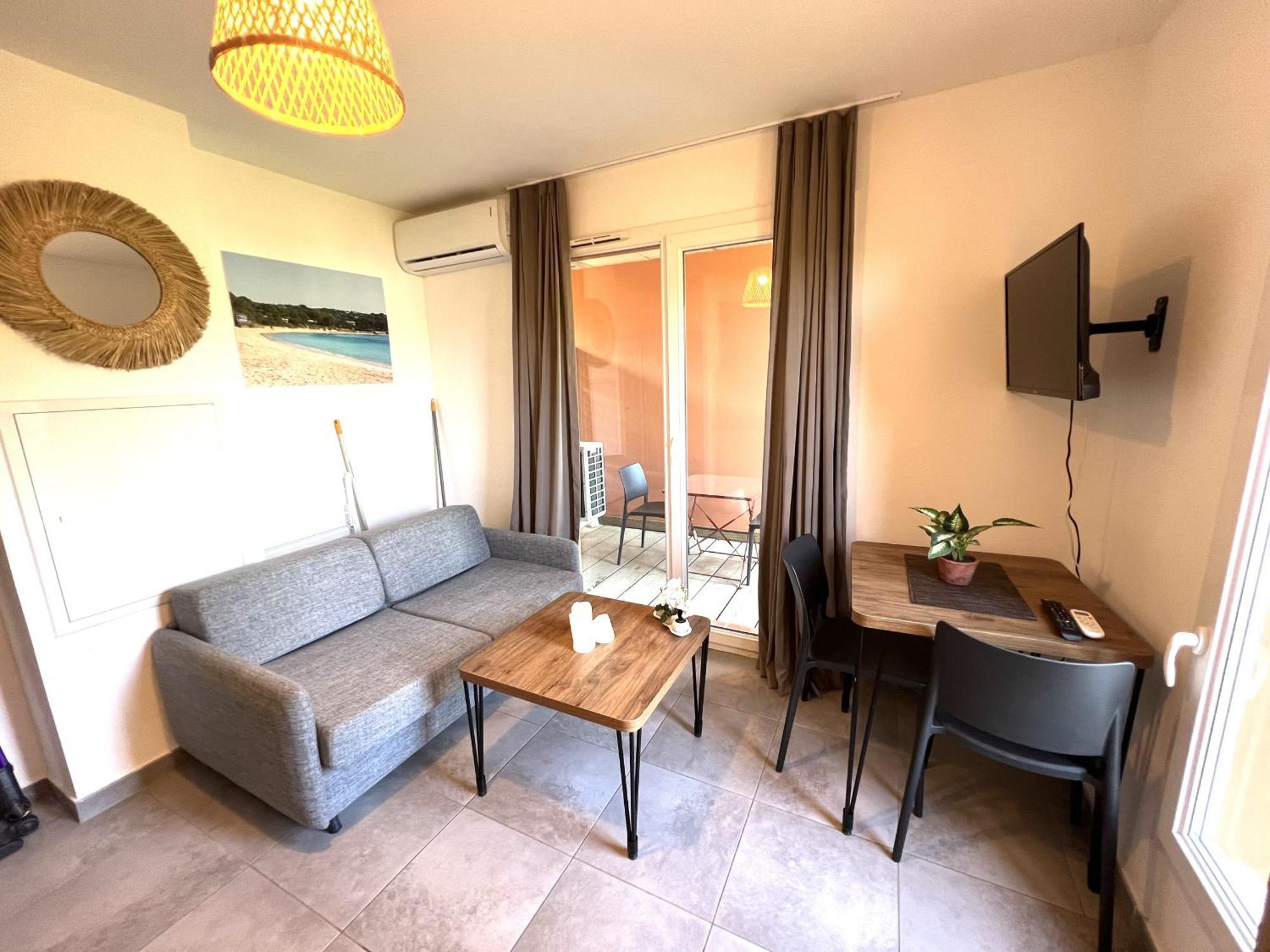 Residence Hoteliere Les Hameaux De Saint Cyprien 25 M2 Lecci Eksteriør billede