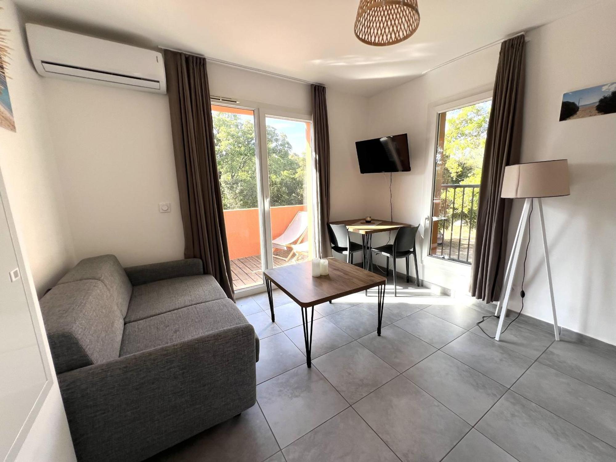 Residence Hoteliere Les Hameaux De Saint Cyprien 25 M2 Lecci Eksteriør billede