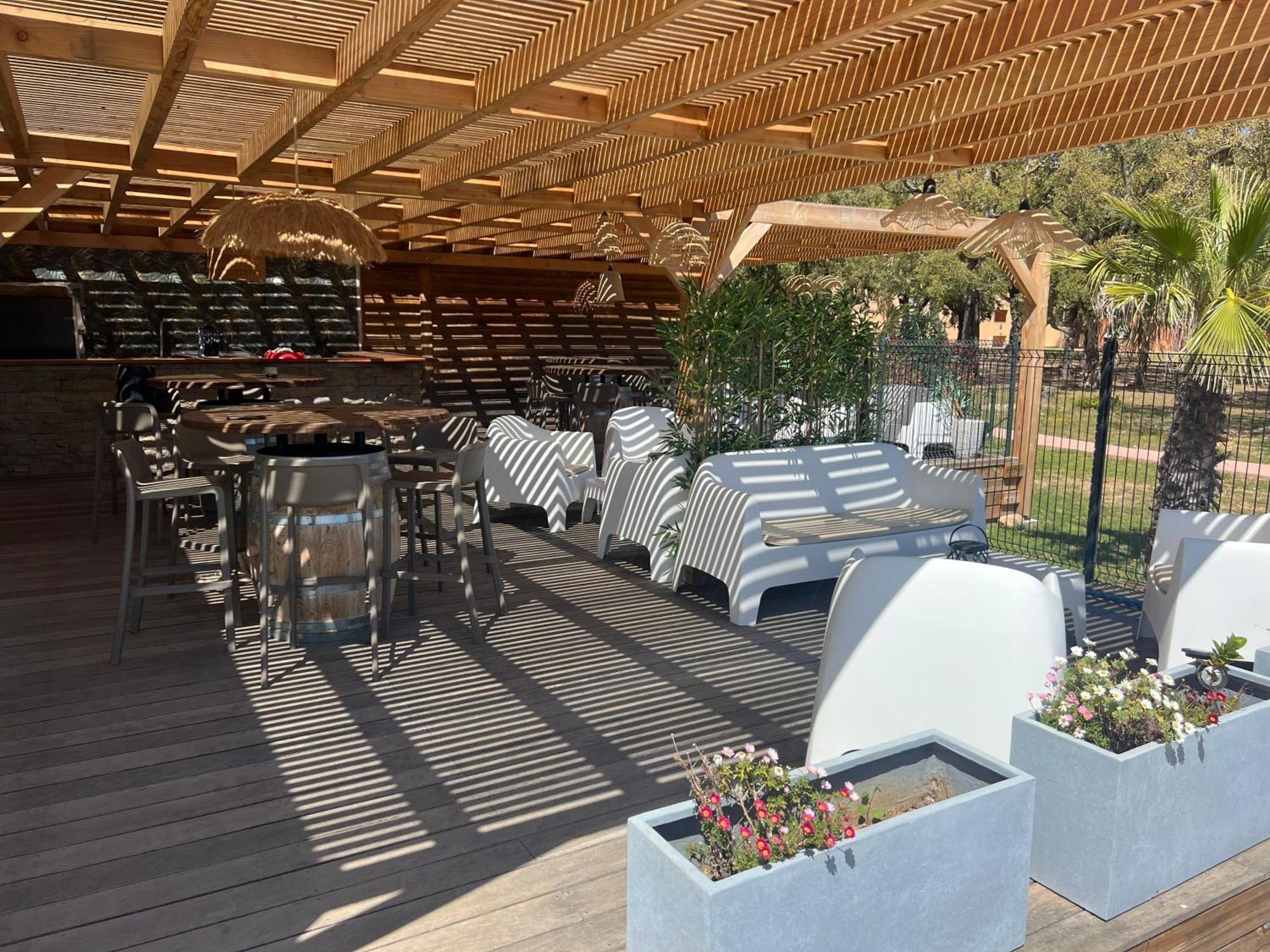 Residence Hoteliere Les Hameaux De Saint Cyprien 25 M2 Lecci Eksteriør billede