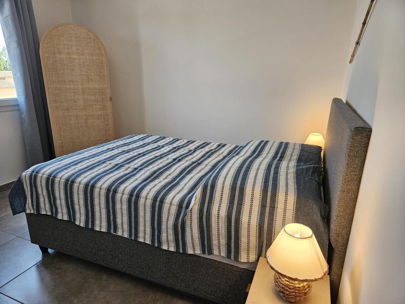 Residence Hoteliere Les Hameaux De Saint Cyprien 25 M2 Lecci Eksteriør billede