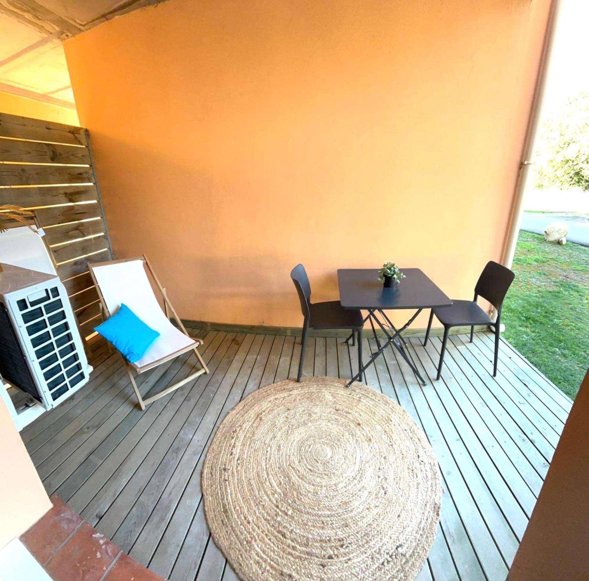 Residence Hoteliere Les Hameaux De Saint Cyprien 25 M2 Lecci Eksteriør billede
