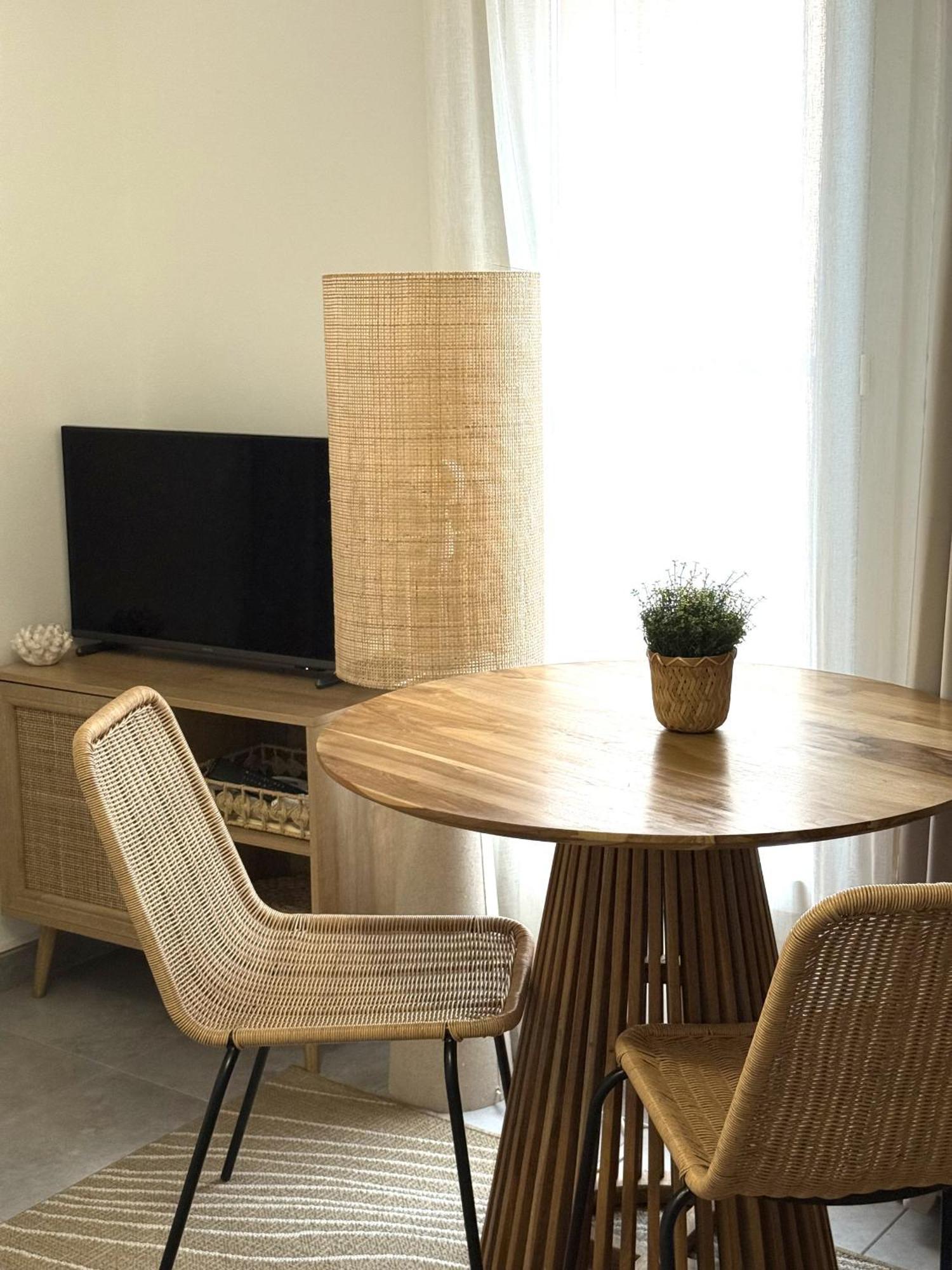 Residence Hoteliere Les Hameaux De Saint Cyprien 25 M2 Lecci Eksteriør billede